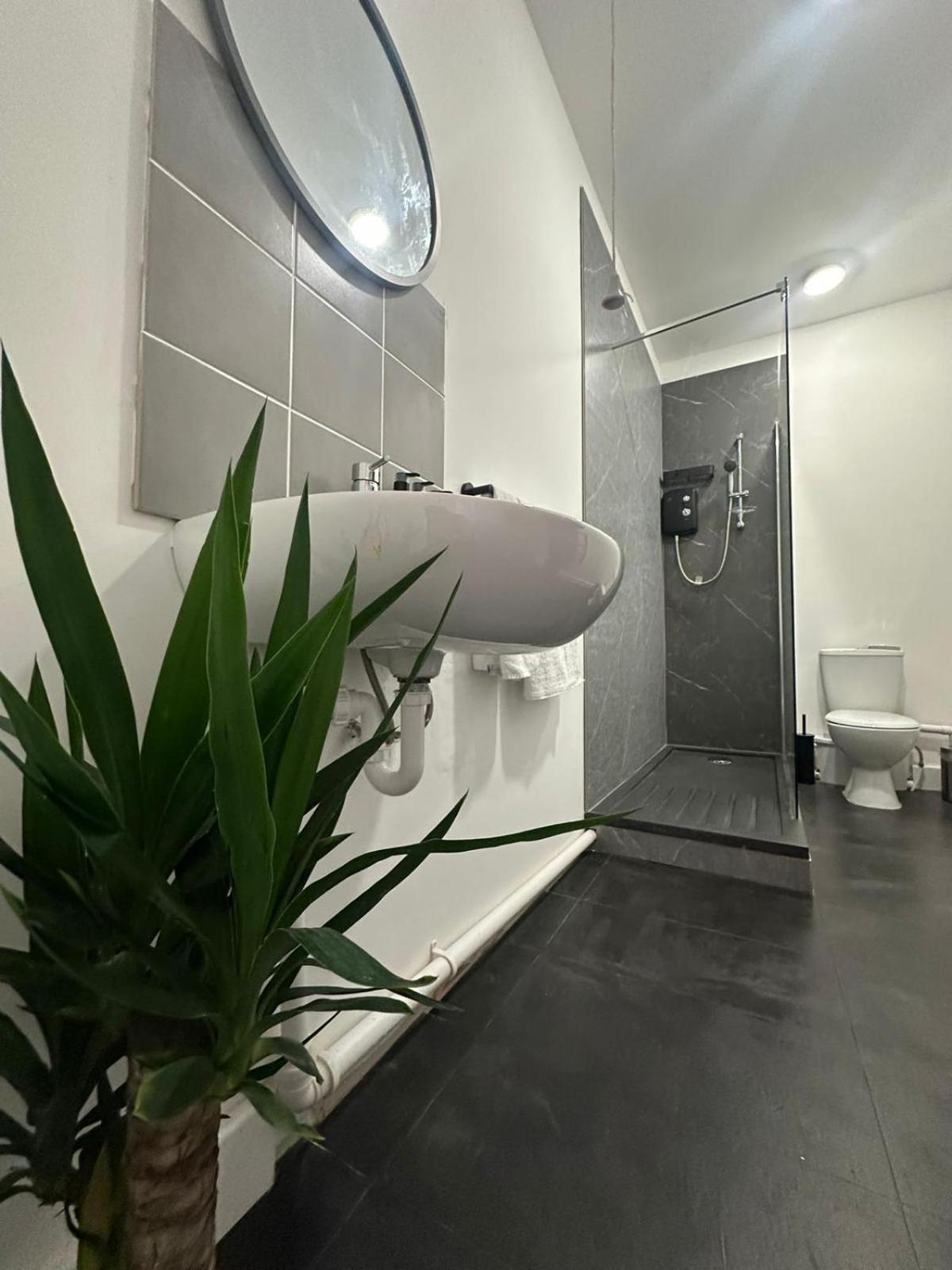 Cozy Flat By Birmingham Canals & City Centre Buitenkant foto