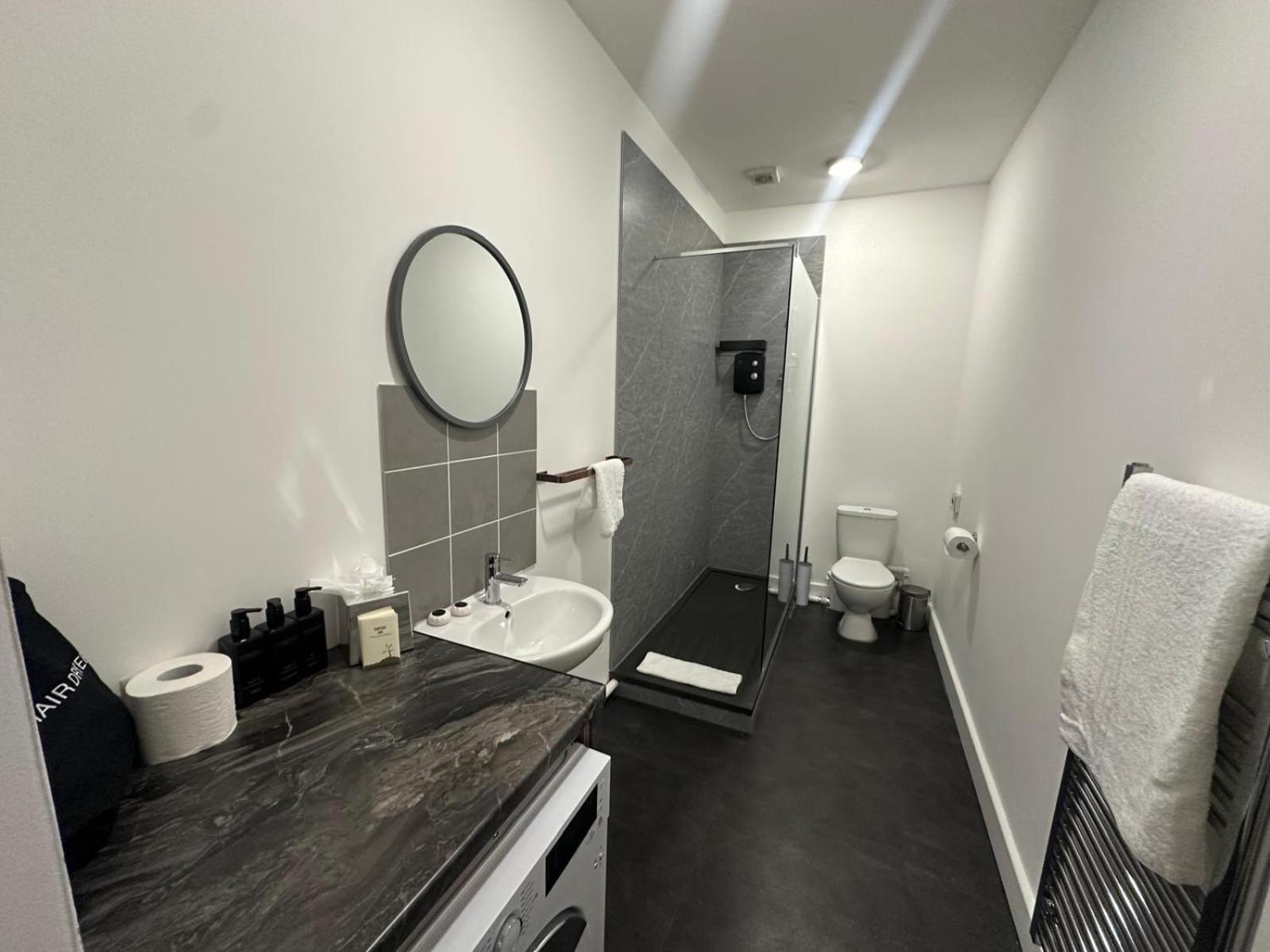 Cozy Flat By Birmingham Canals & City Centre Buitenkant foto